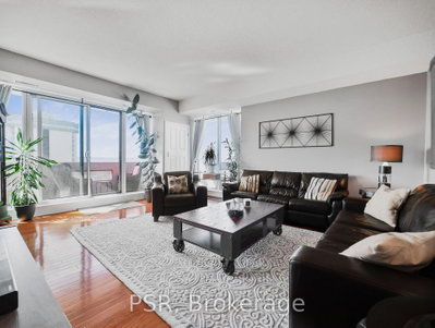 Condo sold at 17D-67 Caroline Street, Hamilton, Ontario, L8P 3K6 - Durand - MLS: X12288430