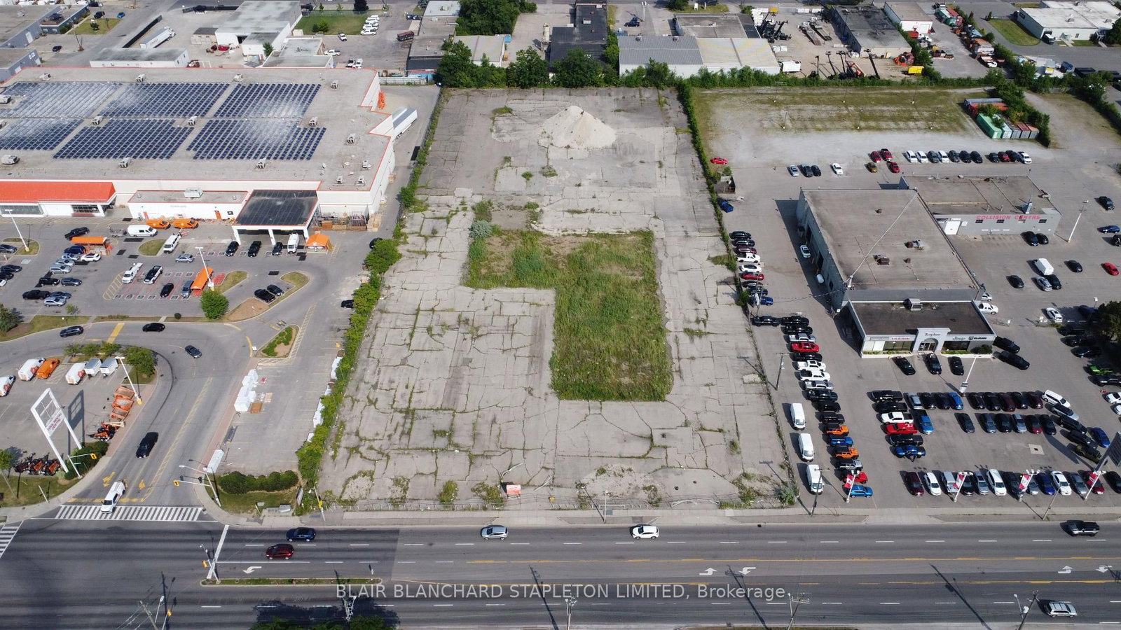 282 Centennial Parkway N - Photo 11