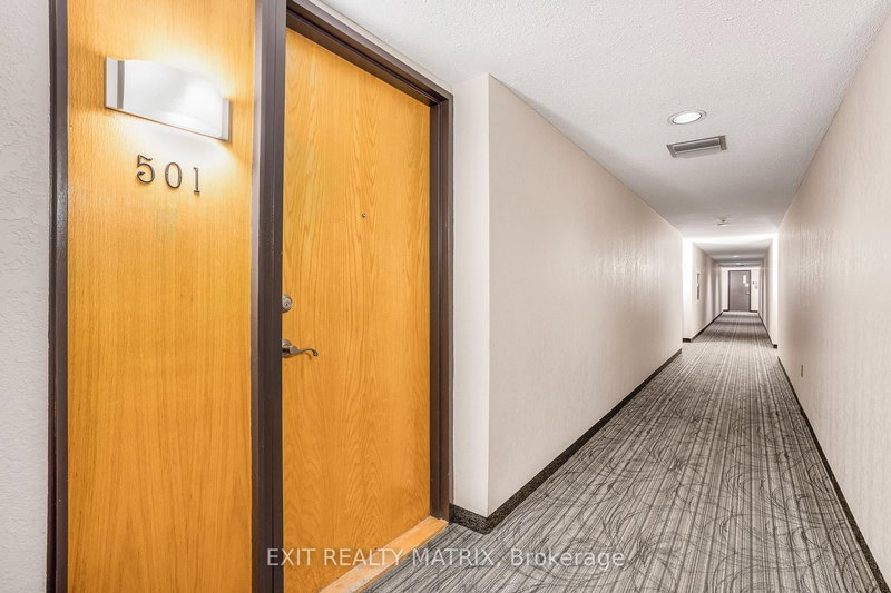 501 - 2759 Carousel Cres, Ottawa, K1T 2N5 | Image 3