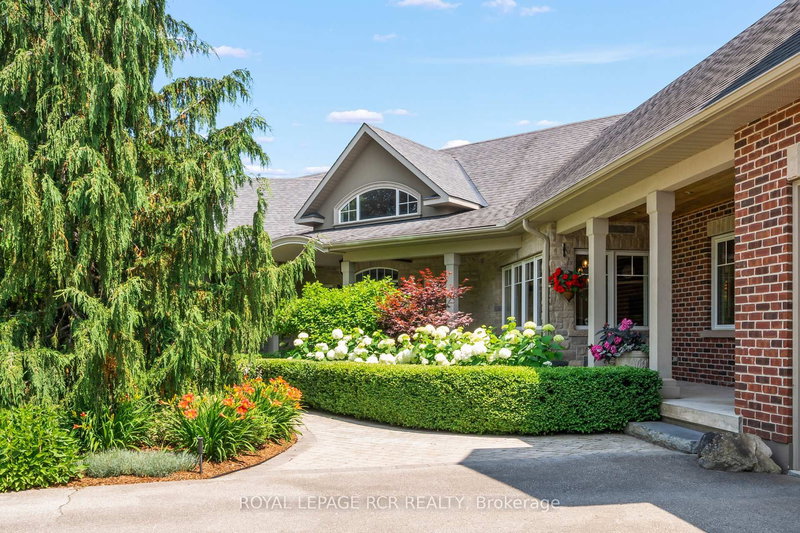 9727 Dundas St E, Erin, N0B 1T0 | Image 2