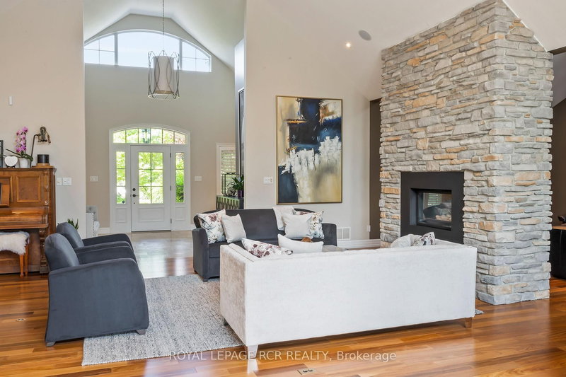 9727 Dundas St E, Erin, N0B 1T0 | Image 3