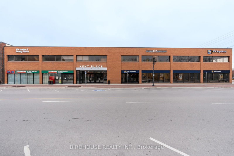 106 - 189 Kent St W, Kawartha Lakes, K9V 5G6 | Image 2