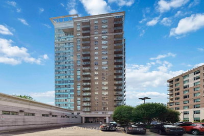 Condo sold at 304-70 Landry Street, Ottawa, Ontario, K1L 0A8 - Vanier - MLS: X12292282