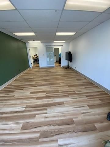 120 Parkdale Ave N, Hamilton, L8H 5W9 | Image 3