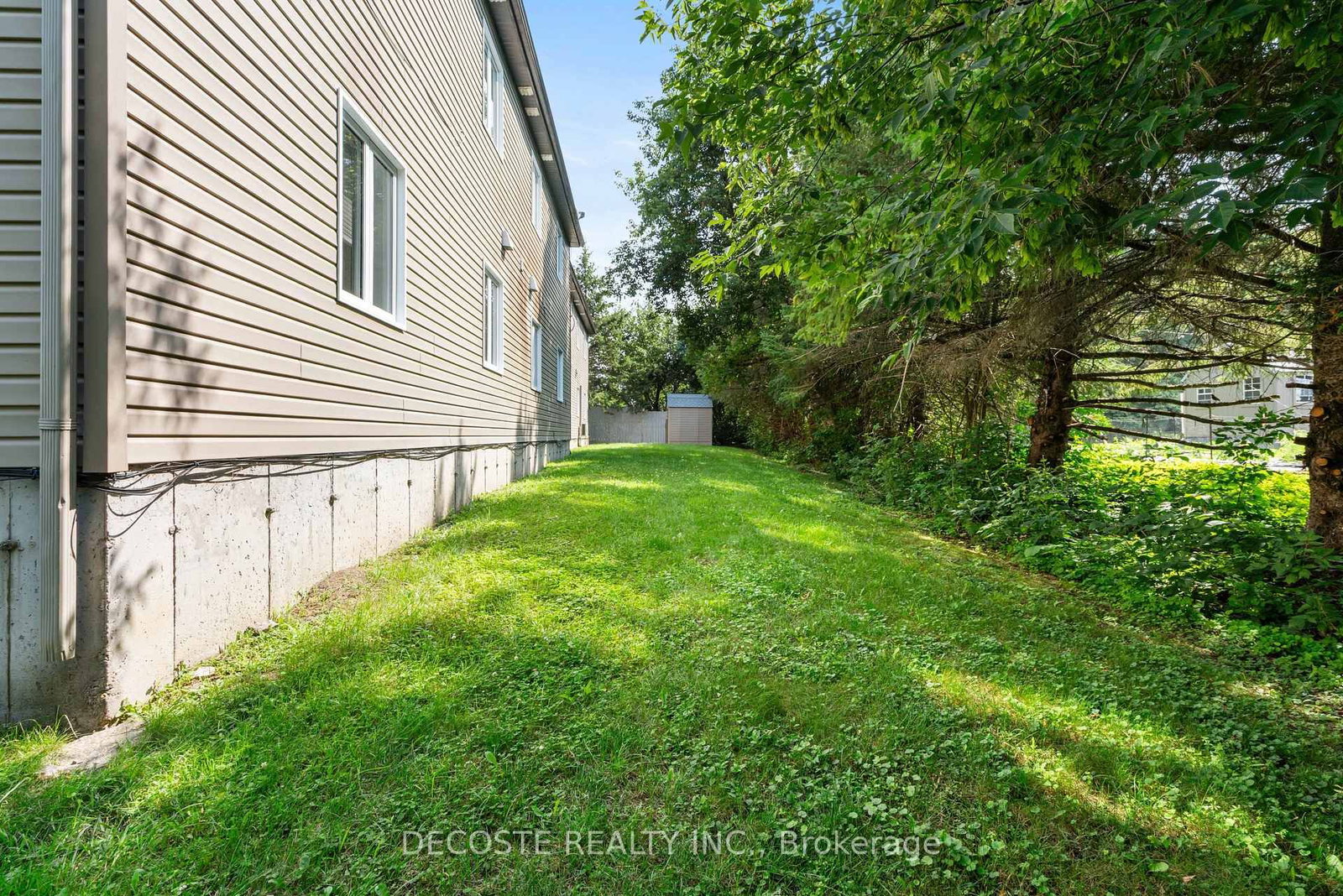 Listing Image 25