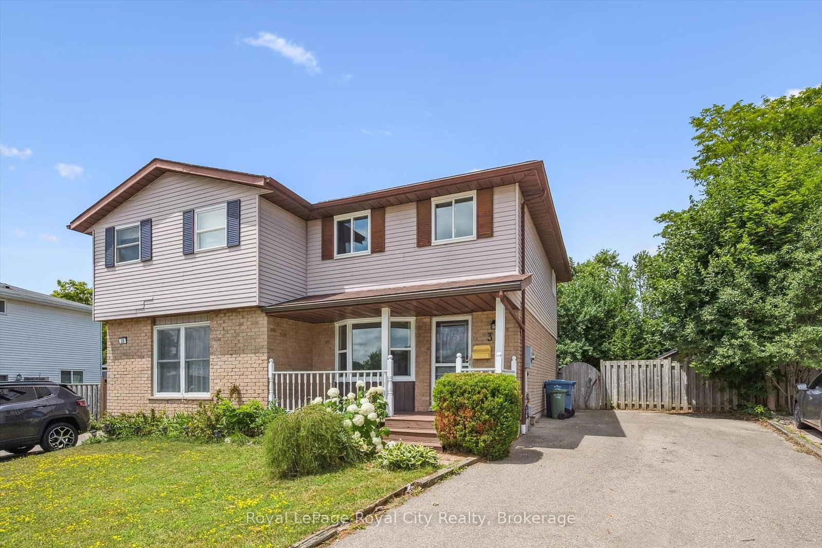 Listing Image 3