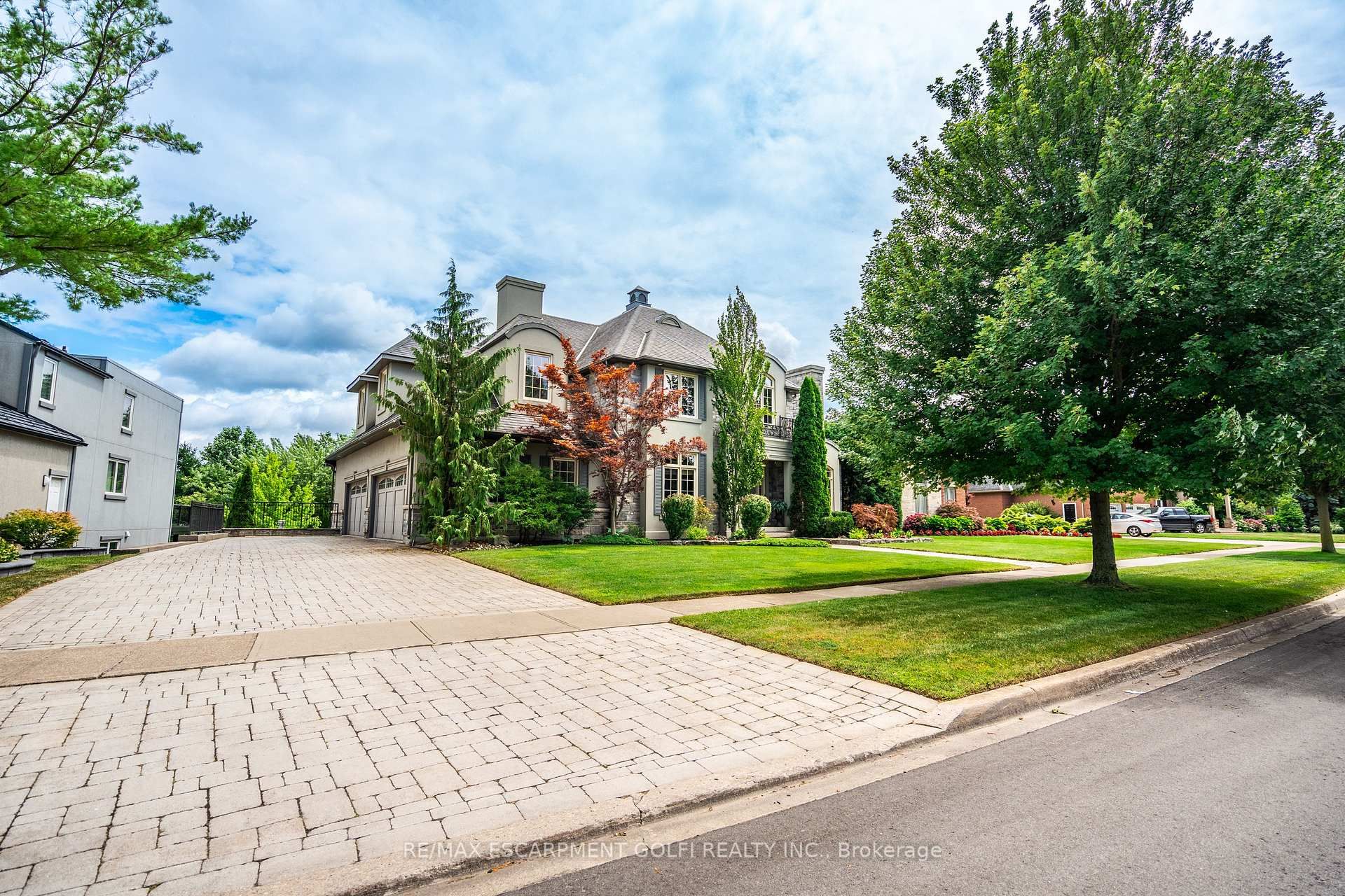 3542 MATTHEWS Drive