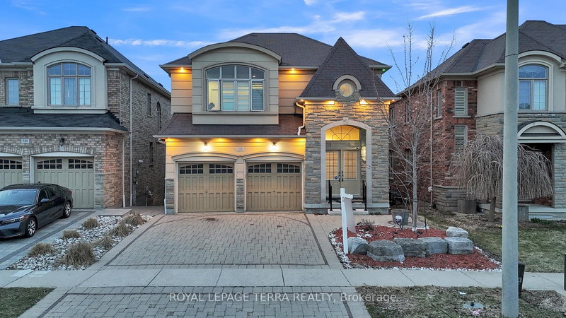 584 Pinery Tr, Waterloo, N2V 2Y3 | Image 3