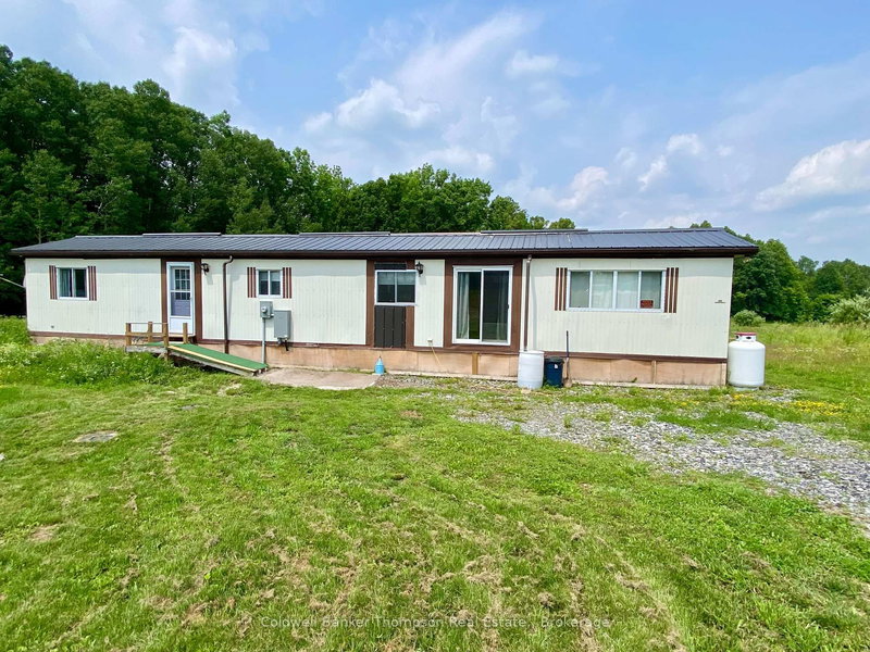 28 HILLTOP Rd S, Parry Sound Remote Area, P0H 1A0 | Image 2