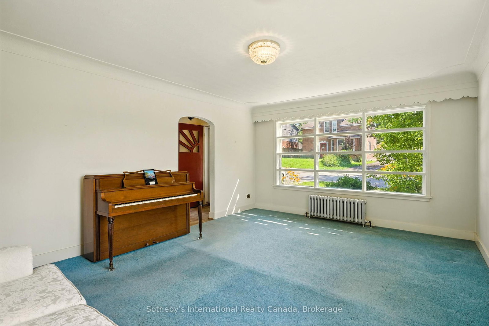Listing Image 22