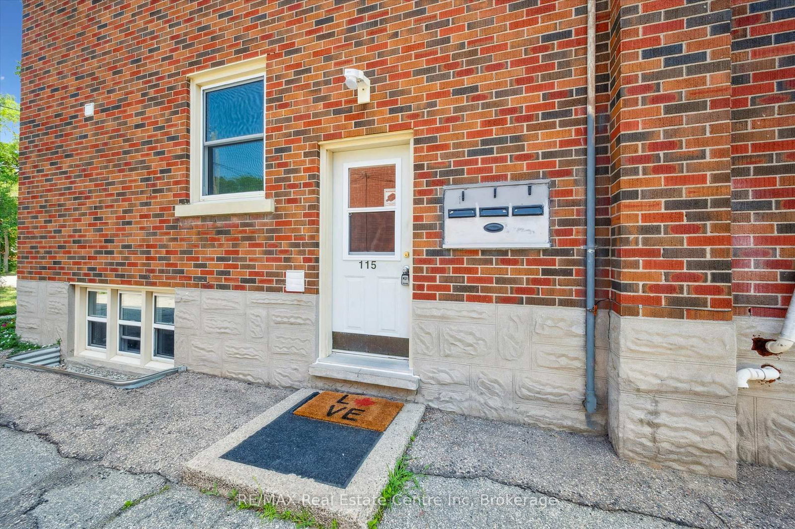 Listing Image 36