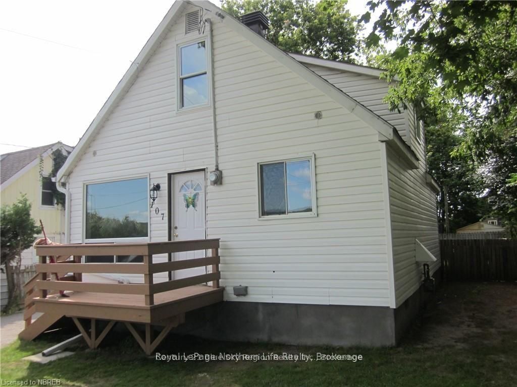 Listing Image 9
