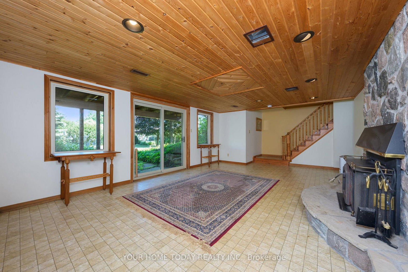 Listing Image 30