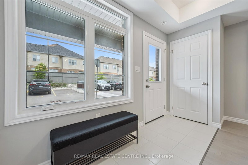 30 Oat Lane, Kitchener, N2R 0K1 | Image 3