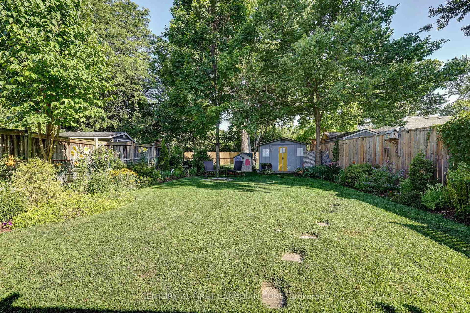 Listing Image 5