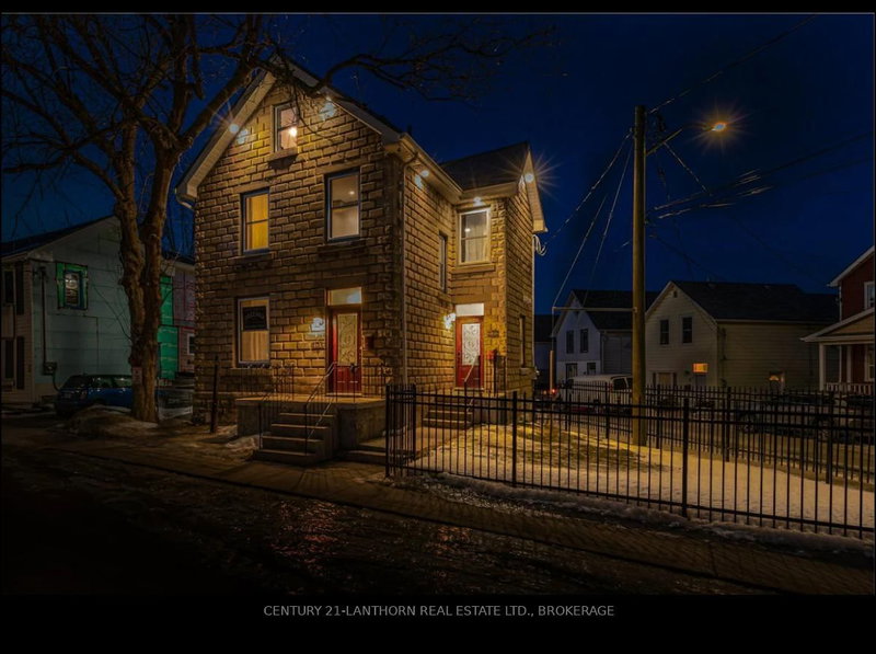 45 Chestnut St, Kingston, K7K 3X4 | Image 2