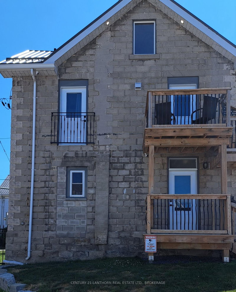 45 Chestnut St, Kingston, K7K 3X4 | Image 3