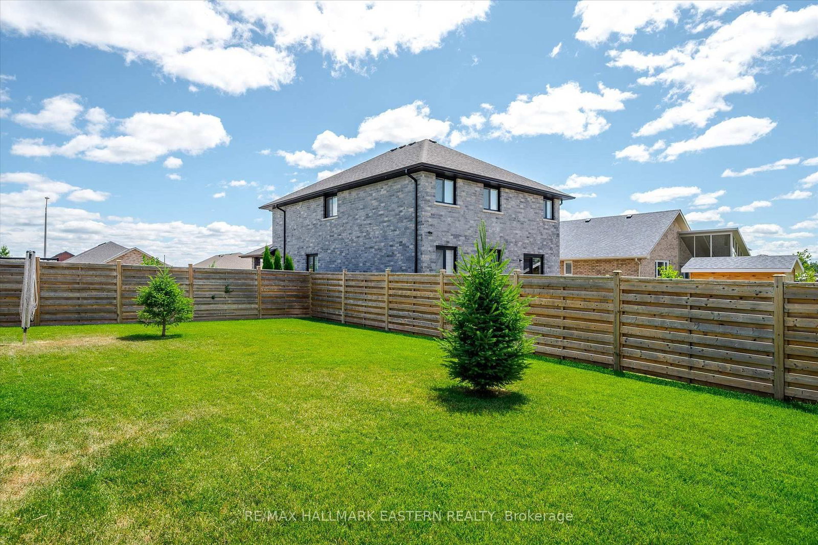 Listing Image 39