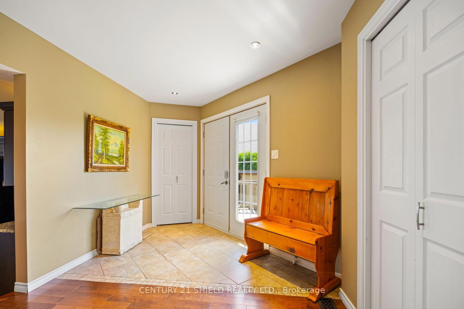 Listing Image 14
