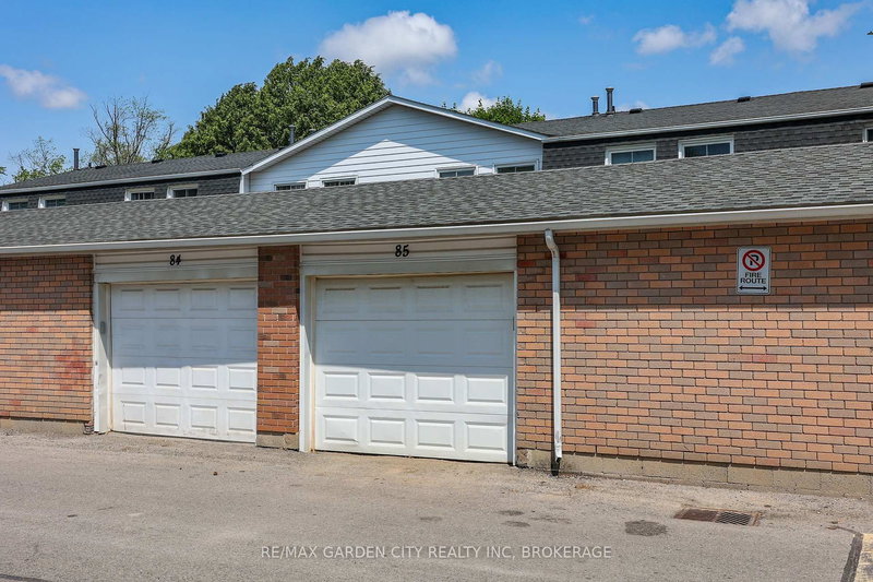 85 - 185 Denistoun St, Welland, L3C 6J6 | Image 3