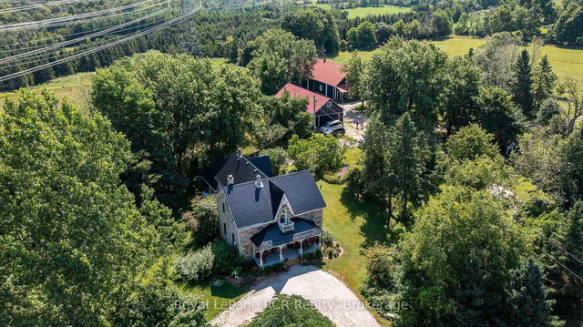 232951 Concession 2 WGR