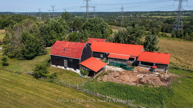 232951 Concession 2 WGR