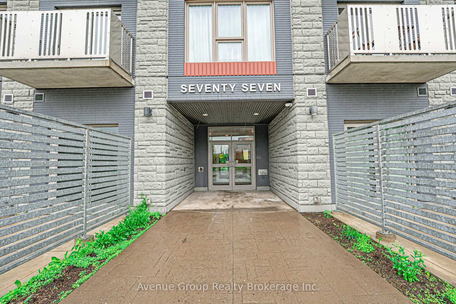 77 Leland Street, Unit 401 - Photo 3