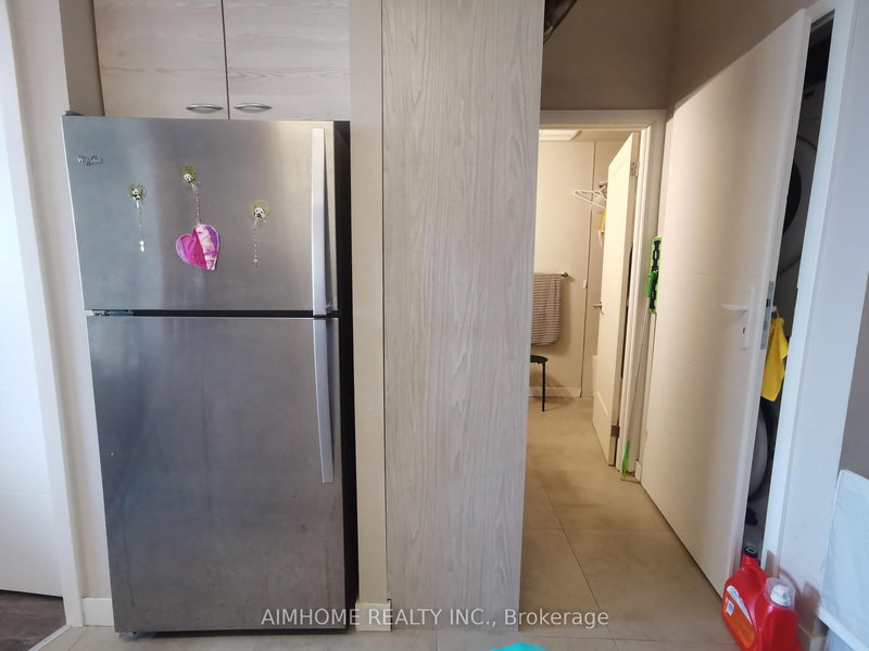 614 - 280 Lester St E, Waterloo, N2L 3W6 | Image 3