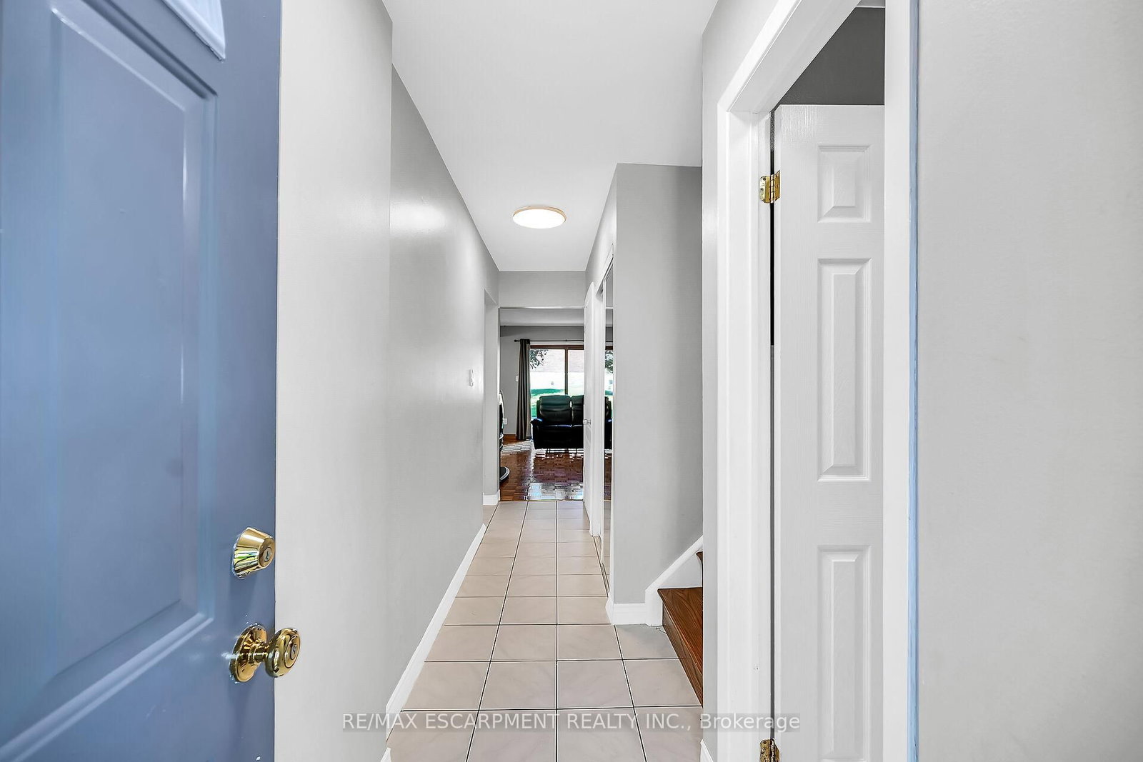 Townhouse for sale at 18-1460 Garth Street, Hamilton, Ontario, L9B 1R6 - Falkirk - MLS: X12309215