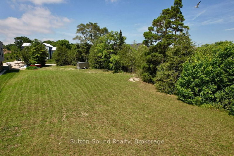 542 Punkinseed Lane, Georgian Bluffs, N0H 1S0 | Image 2