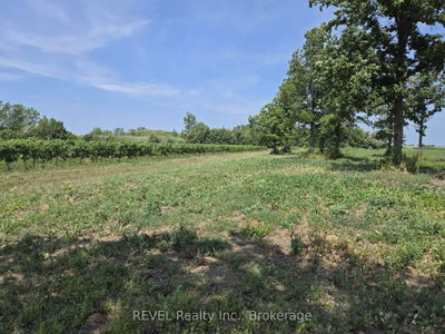 240 EASTCHESTER Avenue • Niagara-on-the-Lake, ON photo 6