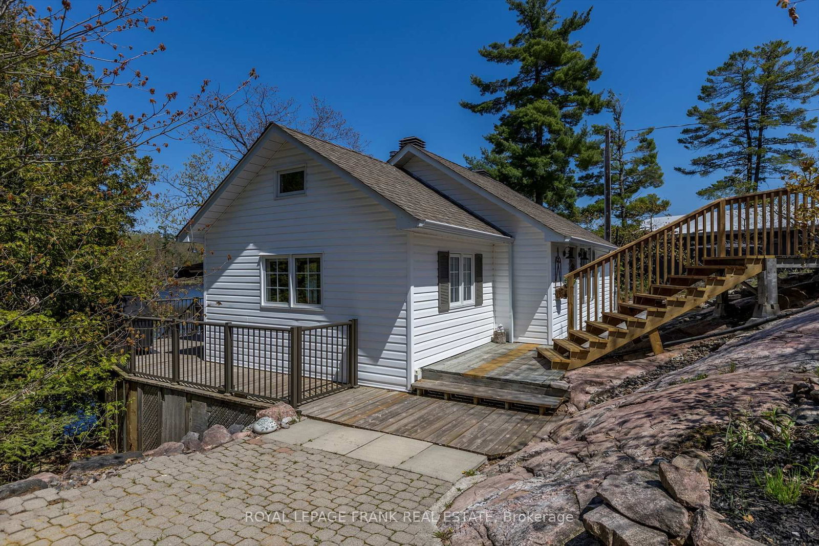Listing Image 3