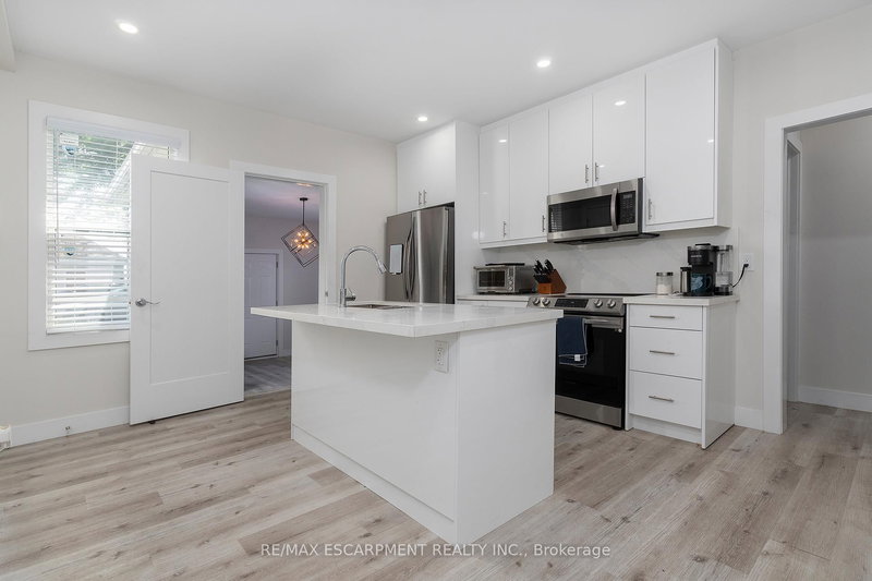 2546 WILSON St, Hamilton, L0R 1A0 | Image 3