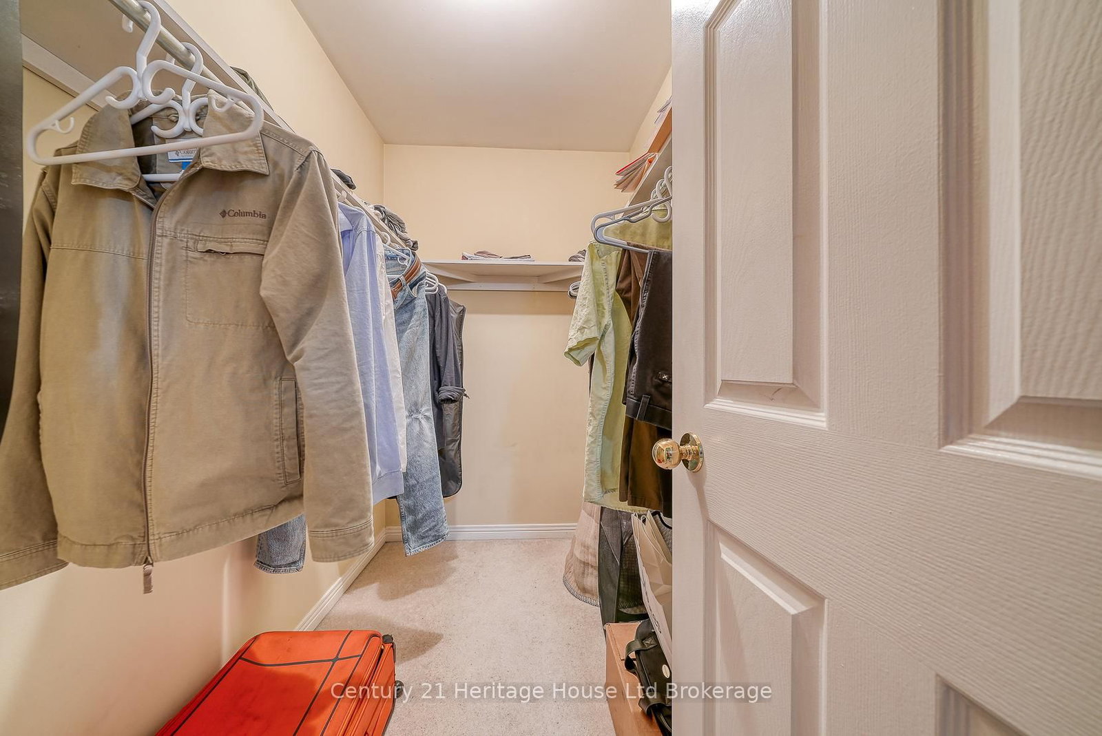 Detached House for sale at 41 Naskapi Street, Woodstock, Ontario, N4T 1G5 - North - MLS: X12312890