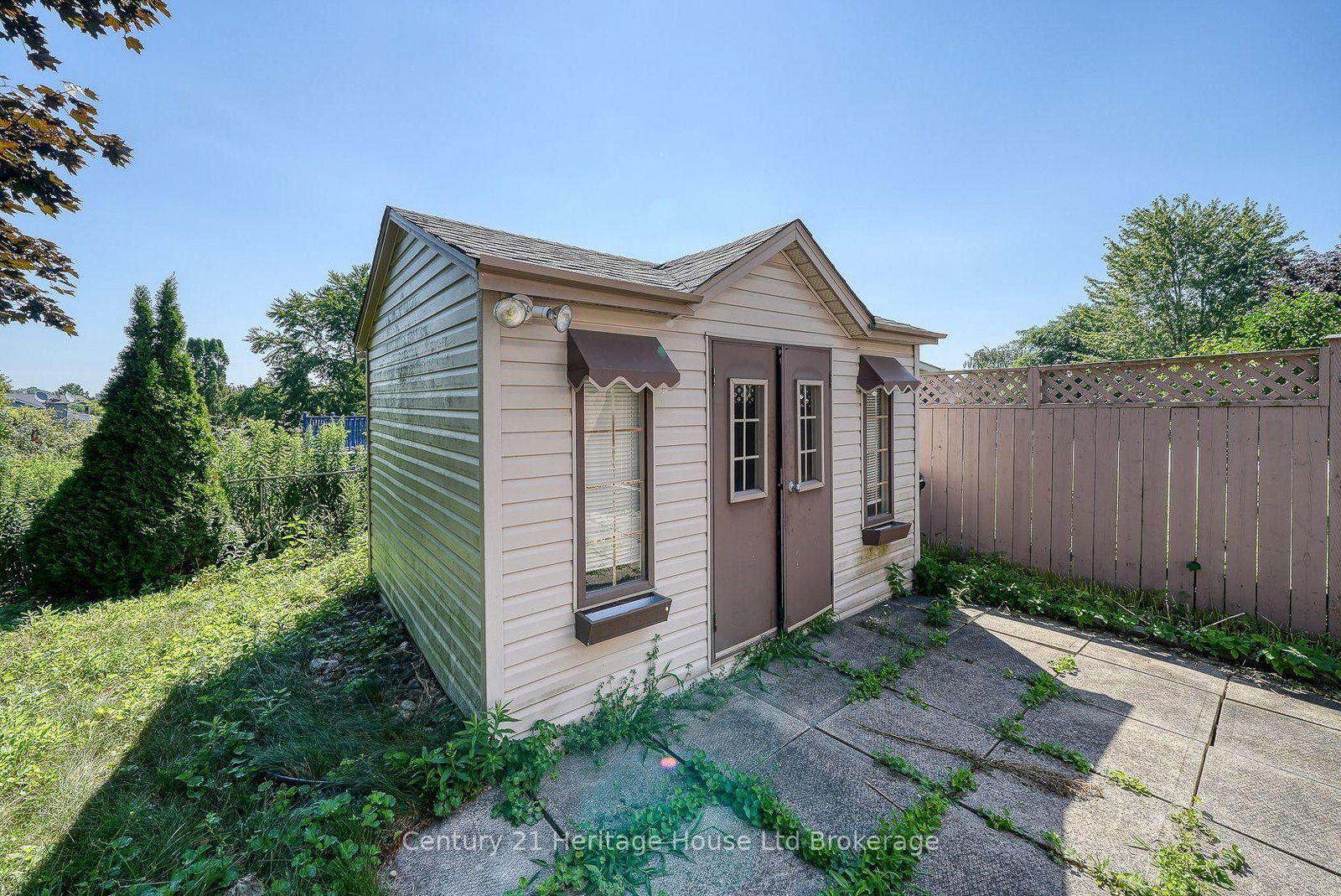 Detached House for sale at 41 Naskapi Street, Woodstock, Ontario, N4T 1G5 - North - MLS: X12312890