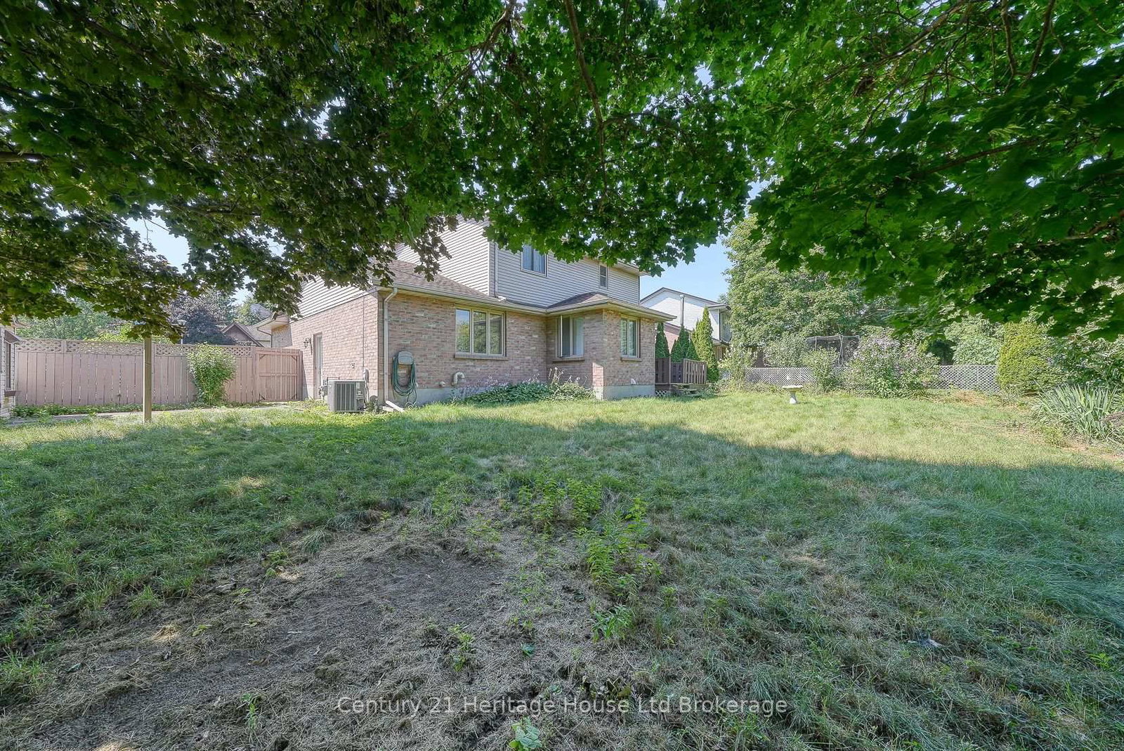 Detached House for sale at 41 Naskapi Street, Woodstock, Ontario, N4T 1G5 - North - MLS: X12312890