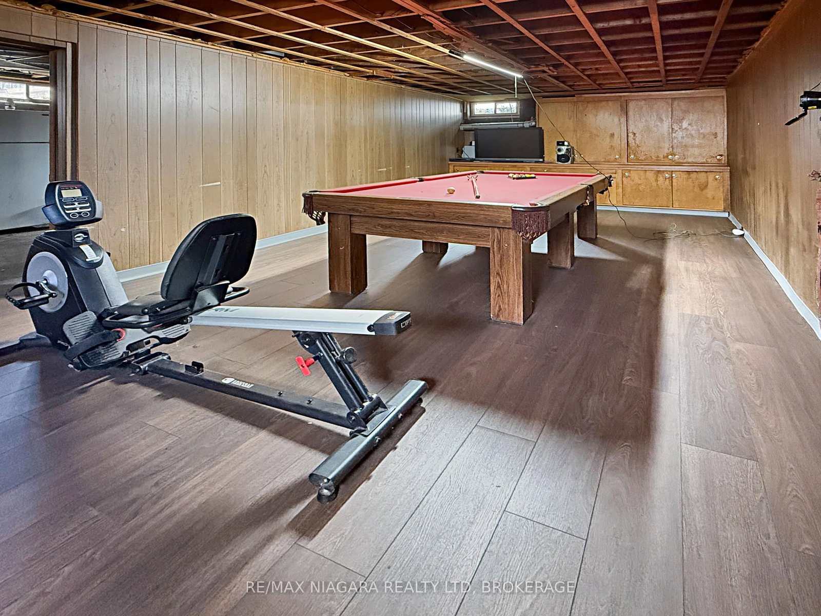 Detached House for sale at 21 Highland Avenue, Fort Erie, Ontario, L2A 2X6 - Central - MLS: X12313299