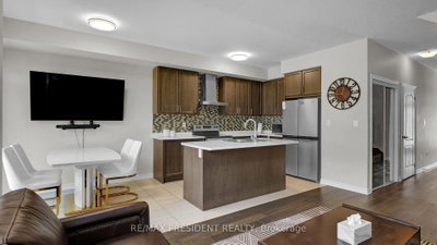 105 Eva Drive — more photos