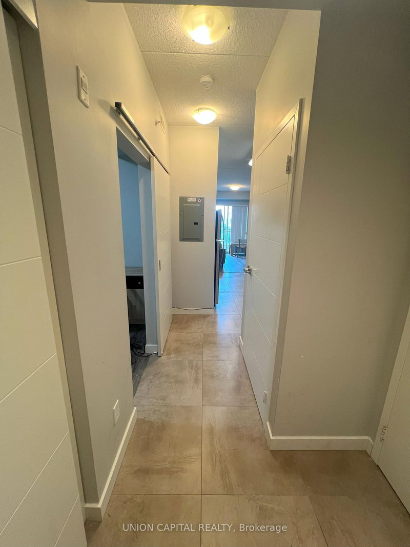 B207 - 62 Balsam St, Waterloo, N2L 3H2 | Image 2