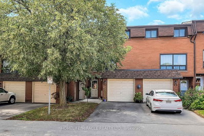 Townhouse leased at K3-444 Stone Church Road, Hamilton, Ontario, L9B 1R1 - Gilkson - MLS: X12317334