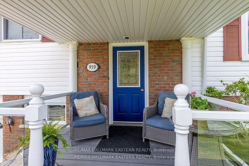 959 Golfview Rd, Peterborough, K9J 7W2 | Image 2