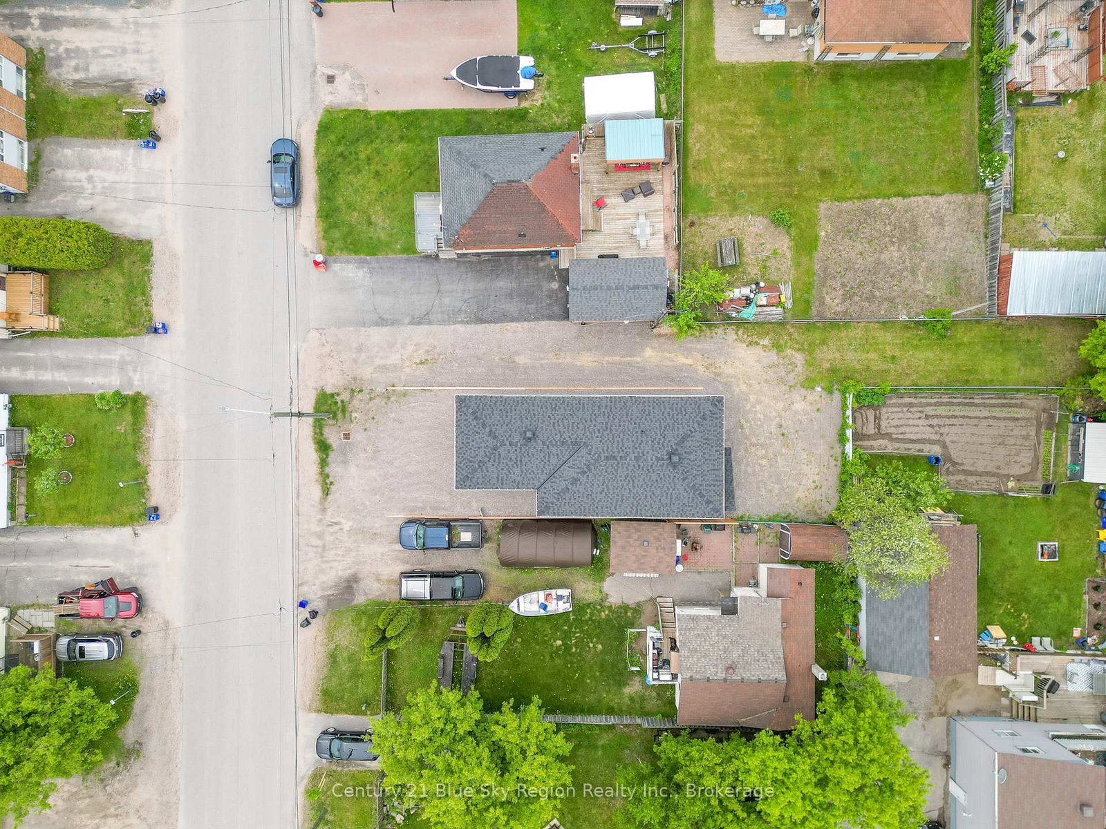 Listing Image 8