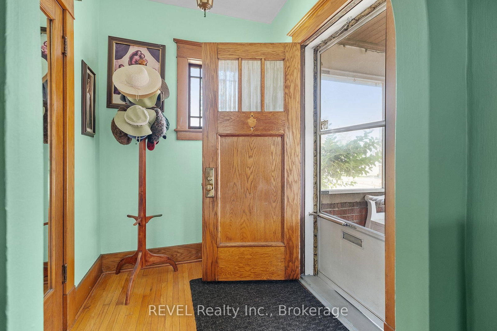 Detached House for sale at 208 NORTH Street, Fort Erie, Ontario, L2A 3R8 - Central - MLS: X12320020