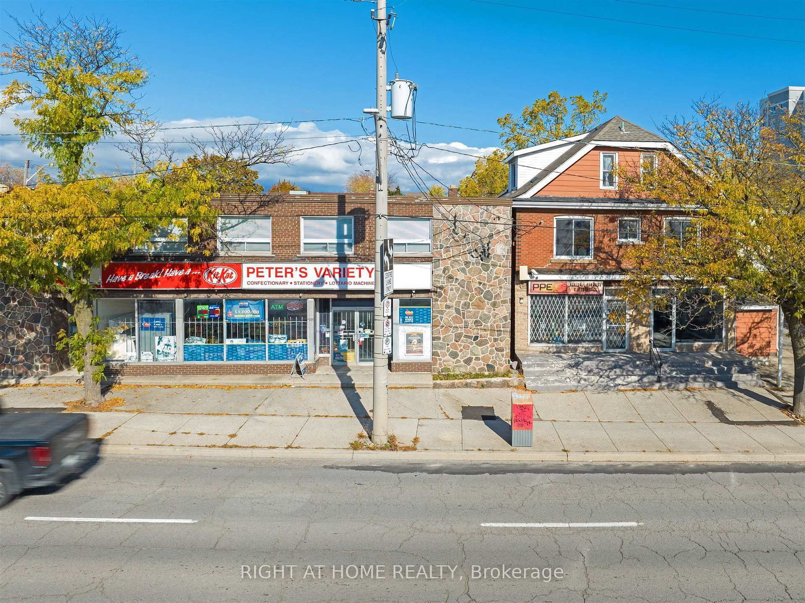 353 Queenston Road - Photo 5