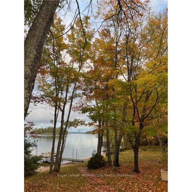 17 MUSKIE BAY, LAKE NIPISSING, Nipissing, P0H 1W0 | Image 2