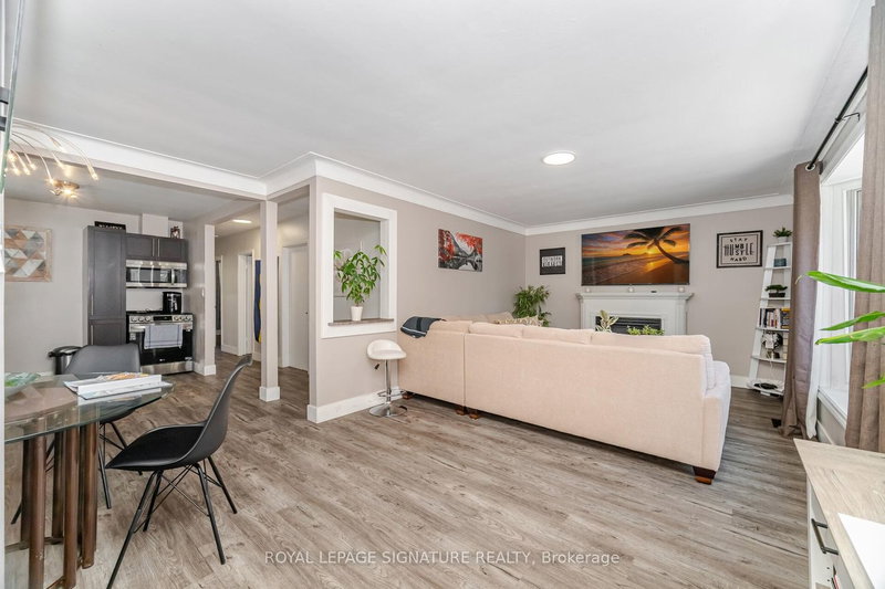 77 Fairview Rd, Grimsby, L3M 3L6 | Image 2