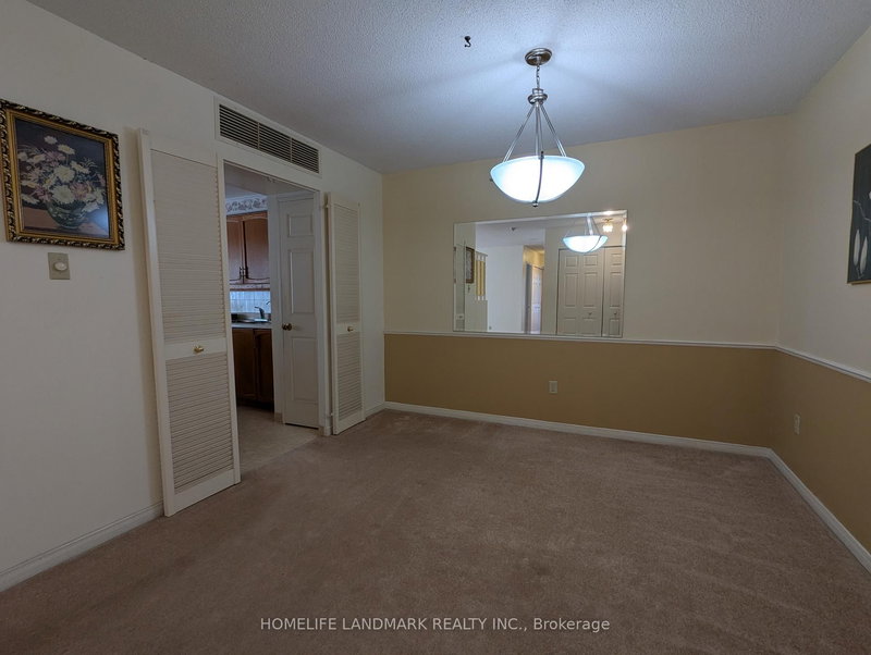 306 - 265 Westcourt Pl, Waterloo, N2L 6E4 | Image 2