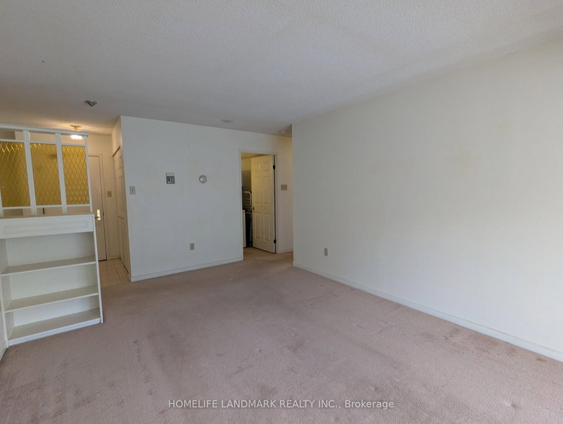 306 - 265 Westcourt Pl, Waterloo, N2L 6E4 | Image 3