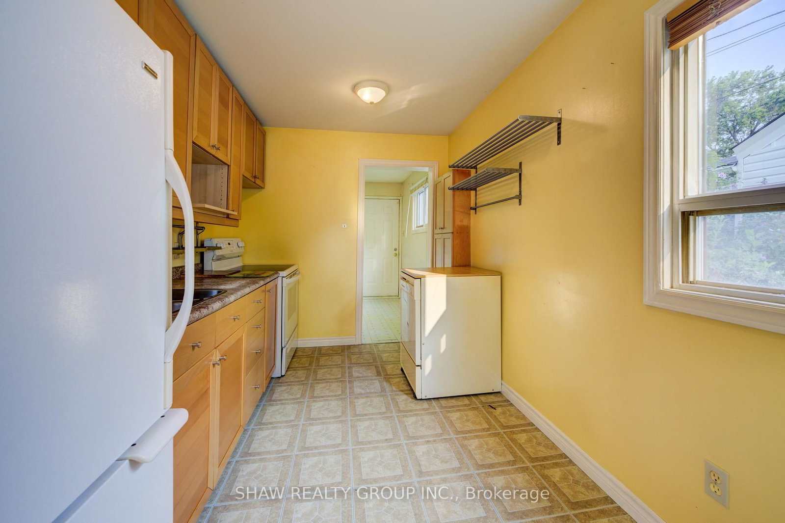 Detached House sold at 259 Julian Avenue, Hamilton, Ontario, L8H 5S3 - Normanhurst - MLS: X12324156