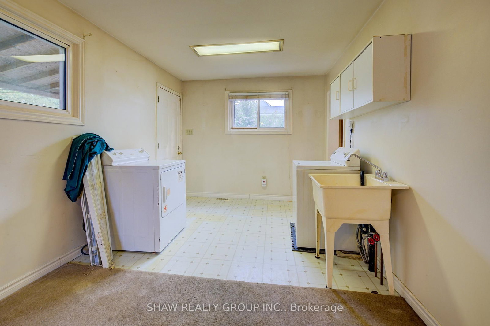 Detached House sold at 259 Julian Avenue, Hamilton, Ontario, L8H 5S3 - Normanhurst - MLS: X12324156